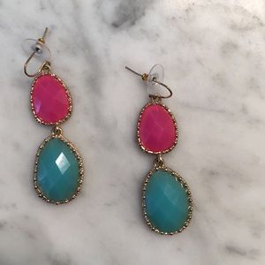 Fun pink and turquoise earrings.